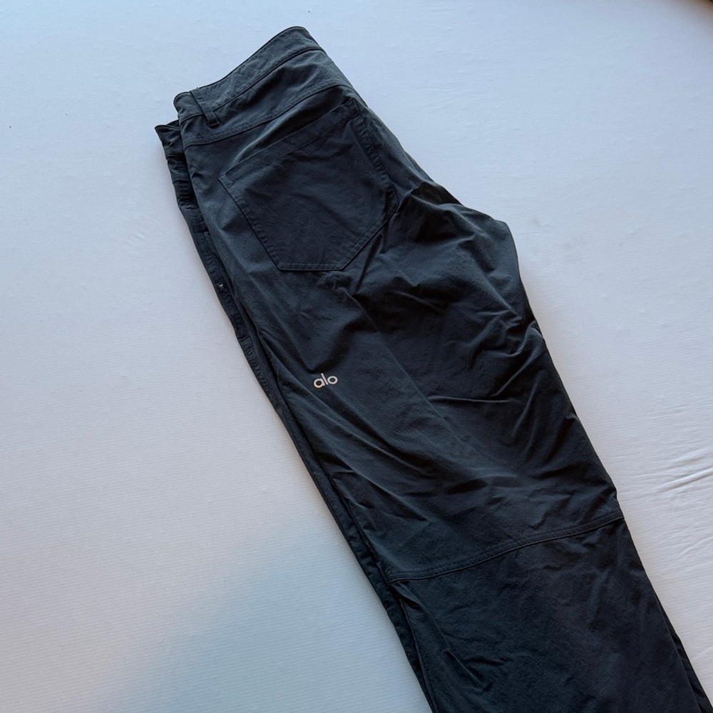 ALO Yoga Men's Charcoal Joggers